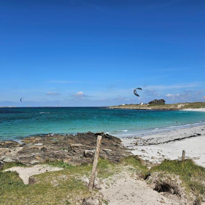 Jolie Maison De Vacances A 5 Mn A Pied Des Plages Landéda Exterior foto